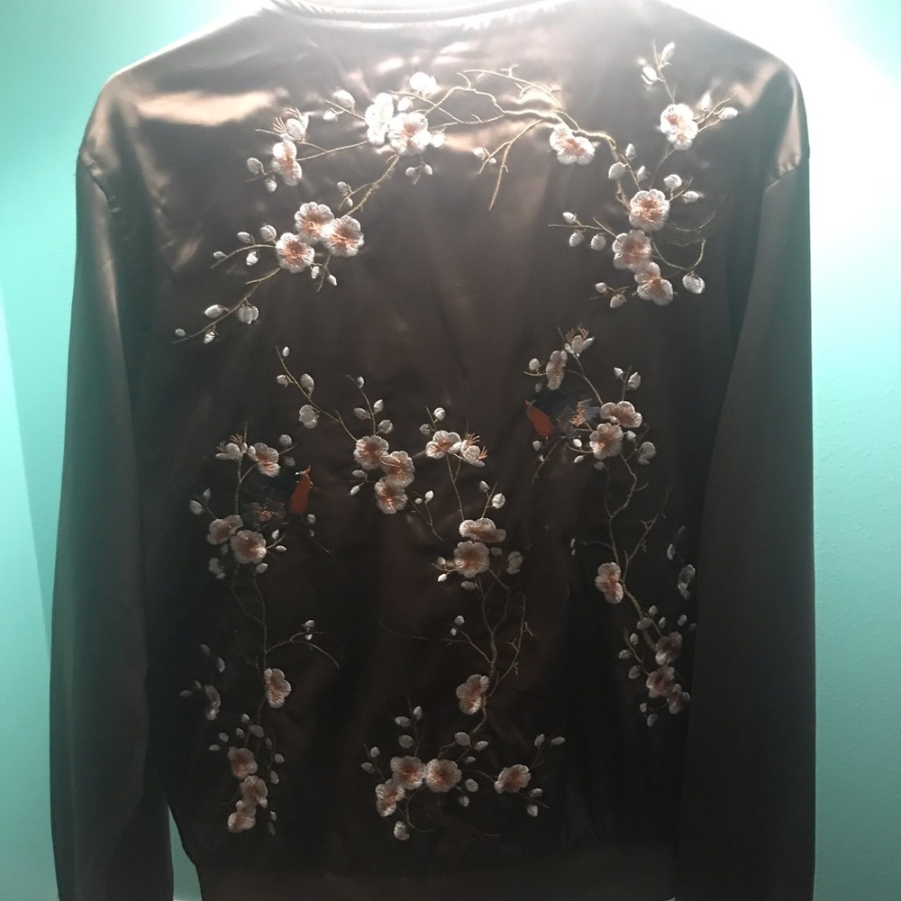 Flower Embroidered jacket